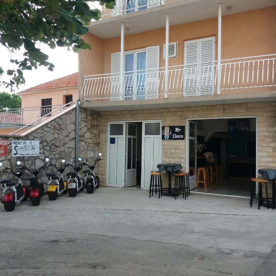 Apartments Danijela Tribalj Dış mekan fotoğraf