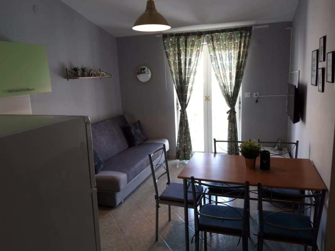 Apartments Danijela Tribalj Dış mekan fotoğraf